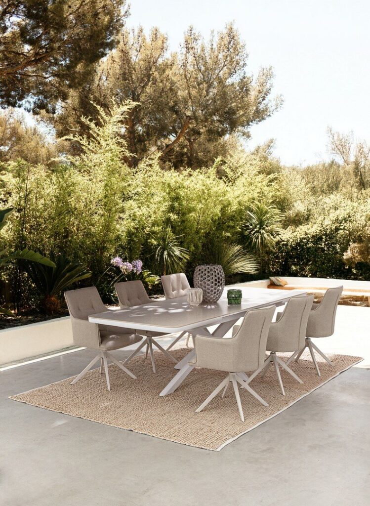 SKAGEN WHITE SWIVEL ARMCHAIR W-ARMREST